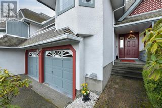 Photo 4: 3 1356 Slater St in Victoria: House for sale : MLS®# 963051