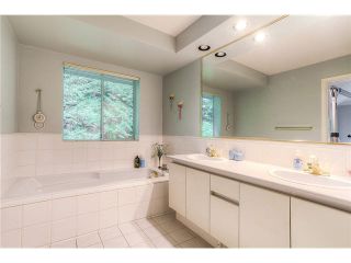 Photo 10: 69 101 PARKSIDE Drive in Port Moody: Heritage Mountain Townhouse for sale : MLS®# V1090670