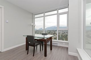 Photo 4: 2307 520 COMO LAKE Avenue in Coquitlam: Coquitlam West Condo for sale in "THE CROWN" : MLS®# R2349805
