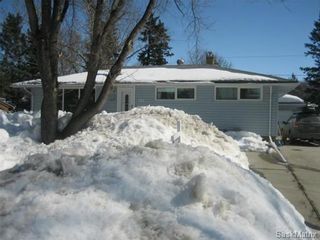 Photo 1: 104 CHAMPLAIN Drive in Regina: Whitmore Park Single Family Dwelling for sale (Regina Area 05)  : MLS®# 457290