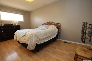 Photo 11: 219 J Avenue North in Saskatoon: Westmount Residential for sale : MLS®# SK883850