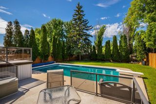 Photo 21: 4 bed 3 bath with Pool! in Winnipeg: 3G House for sale (North Kildonan)  : MLS®# 202214682