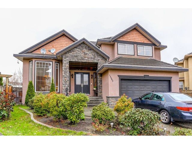 Main Photo: 15945 89A Avenue in Surrey: Fleetwood Tynehead House for sale : MLS®# R2016465
