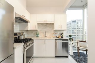 Photo 10: 2202 1239 W GEORGIA STREET in Vancouver: Coal Harbour Condo for sale (Vancouver West)  : MLS®# R2048066