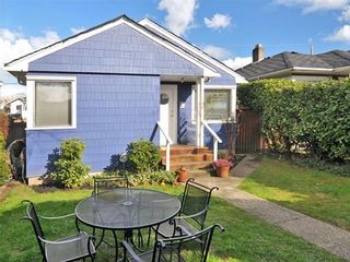Photo 1: 4998 PRINCE ALBERT Street in Vancouver East: Fraser VE Home for sale ()  : MLS®# V1057034