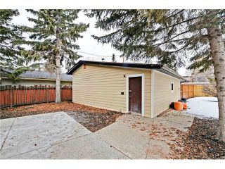 Photo 24: 6615 LETHBRIDGE Crescent SW in Calgary: Lakeview House for sale : MLS®# C4050221