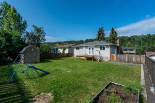 Photo 2: 4512 VALLEY Crescent in Prince George: Foothills House for sale (PG City West (Zone 71))  : MLS®# R2388701