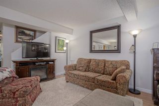Photo 6: 15850 MCBETH ROAD, Surrey, BC, V4A 5X3, For Sale, Townhouse, Tony Manners