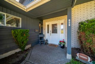 Photo 3: 167 52A Street in Delta: Pebble Hill House for sale (Tsawwassen)  : MLS®# R2894795