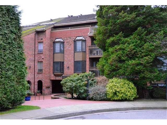 Main Photo: 117 2320 W 40th Avenue in Vancouver: Kerrisdale Condo for sale in "Manor Gardens" (Vancouver West)  : MLS®# V932358