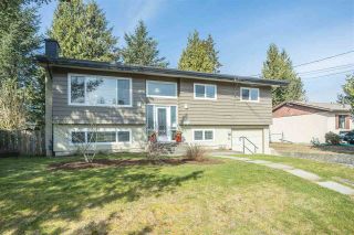 Photo 1: 7495 MAY Street in Mission: Mission BC House for sale : MLS®# R2573898