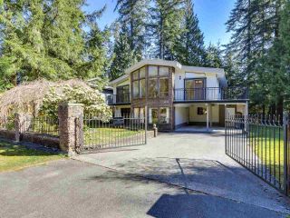 Photo 1: 4772 HOSKINS Road in North Vancouver: Lynn Valley House for sale : MLS®# R2563804