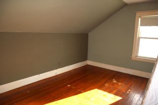 Photo 11: 11 Markland in Brooklyn: 406-Queens County Residential for sale (South Shore)  : MLS®# 202129698