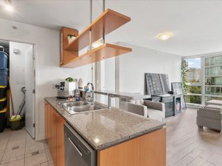 Photo 5: 505 1495 RICHARDS Street in Vancouver: Yaletown Condo for sale in "Azura Two" (Vancouver West)  : MLS®# R2627047
