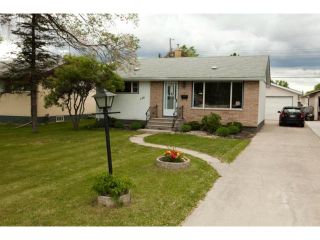 Photo 2: 144 Harper Avenue in WINNIPEG: Windsor Park / Southdale / Island Lakes Residential for sale (South East Winnipeg)  : MLS®# 1312734