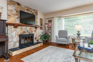 Photo 9: 13822 92A Avenue in Surrey: Bear Creek Green Timbers House for sale : MLS®# R2701737
