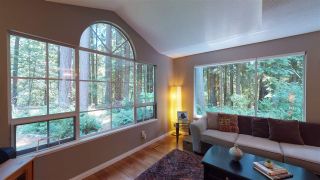 Photo 3: 12 DEERWOOD PLACE in Port Moody: Heritage Mountain Townhouse for sale : MLS®# R2184823
