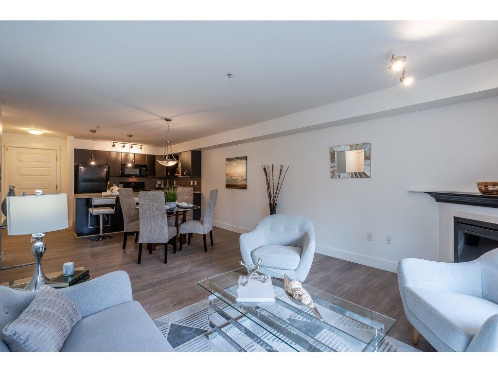 Photo 12: Photos: 108 2515 PARK Drive in Abbotsford: Abbotsford East Condo for sale in "VIVA AT PARK" : MLS®# R2448370
