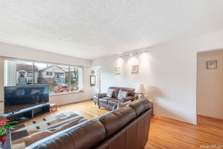 Photo 4: 4779 LITTLE Street in Vancouver: Victoria VE House for sale (Vancouver East)  : MLS®# R2671534