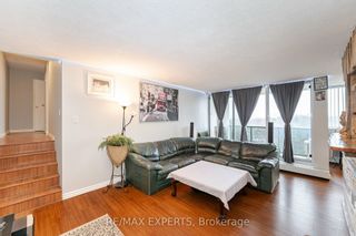 Photo 11: 703 530 Lolita Gardens in Mississauga: Mississauga Valleys Condo for sale : MLS®# W8254778