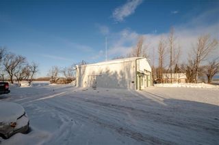 Photo 3: 25 Main Street in New Bothwell: Industrial / Commercial / Investment for sale (R16)  : MLS®# 202228649