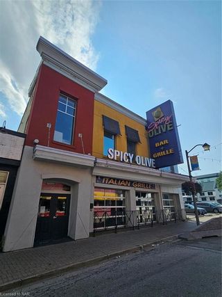 Photo 1: 5026 Centre Street in Niagara Falls: Commercial for sale : MLS®# 40462069
