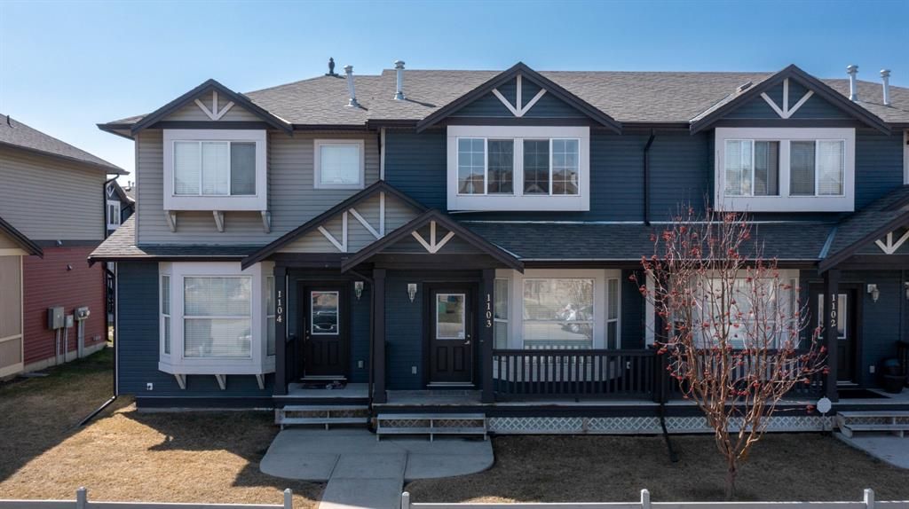 Main Photo: 1103 2066 Luxstone Boulevard SW: Airdrie Row/Townhouse for sale : MLS®# A1211372
