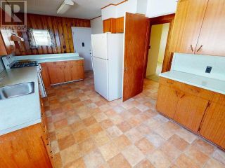 Photo 5: 5374 LARCH AVE in Powell River: House for sale : MLS®# 17306