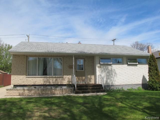 Main Photo:  in WINNIPEG: North Kildonan Residential for sale (North East Winnipeg)  : MLS®# 1412221