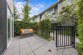 Photo 19: 2 265 E 8TH Street in North Vancouver: Central Lonsdale Townhouse for sale in "Walker Park Mews" : MLS®# R2703235