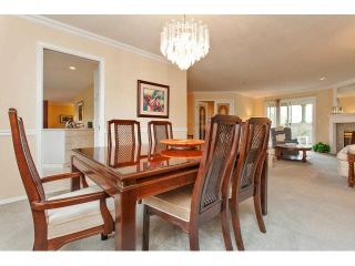 Photo 9: 128 13888 70TH Avenue in Surrey: East Newton Townhouse for sale in "Chelsea Gardens" : MLS®# F1440954