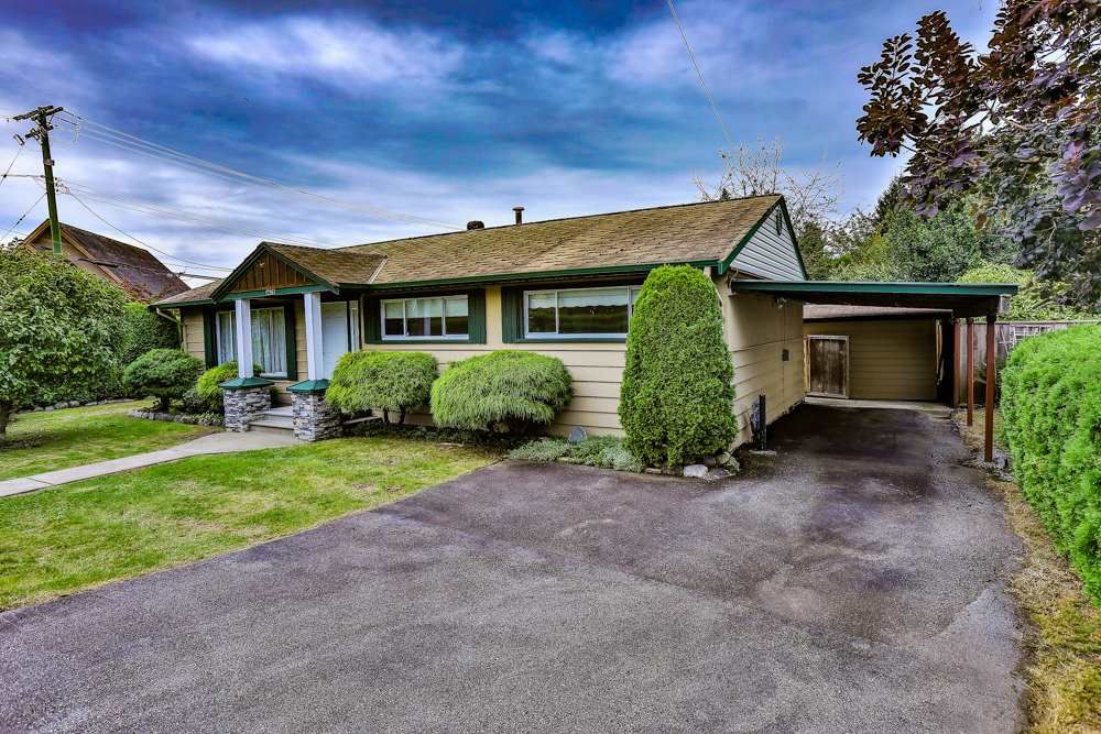 Main Photo: 12161 LAITY Street in Maple Ridge: Northwest Maple Ridge House for sale : MLS®# R2410881
