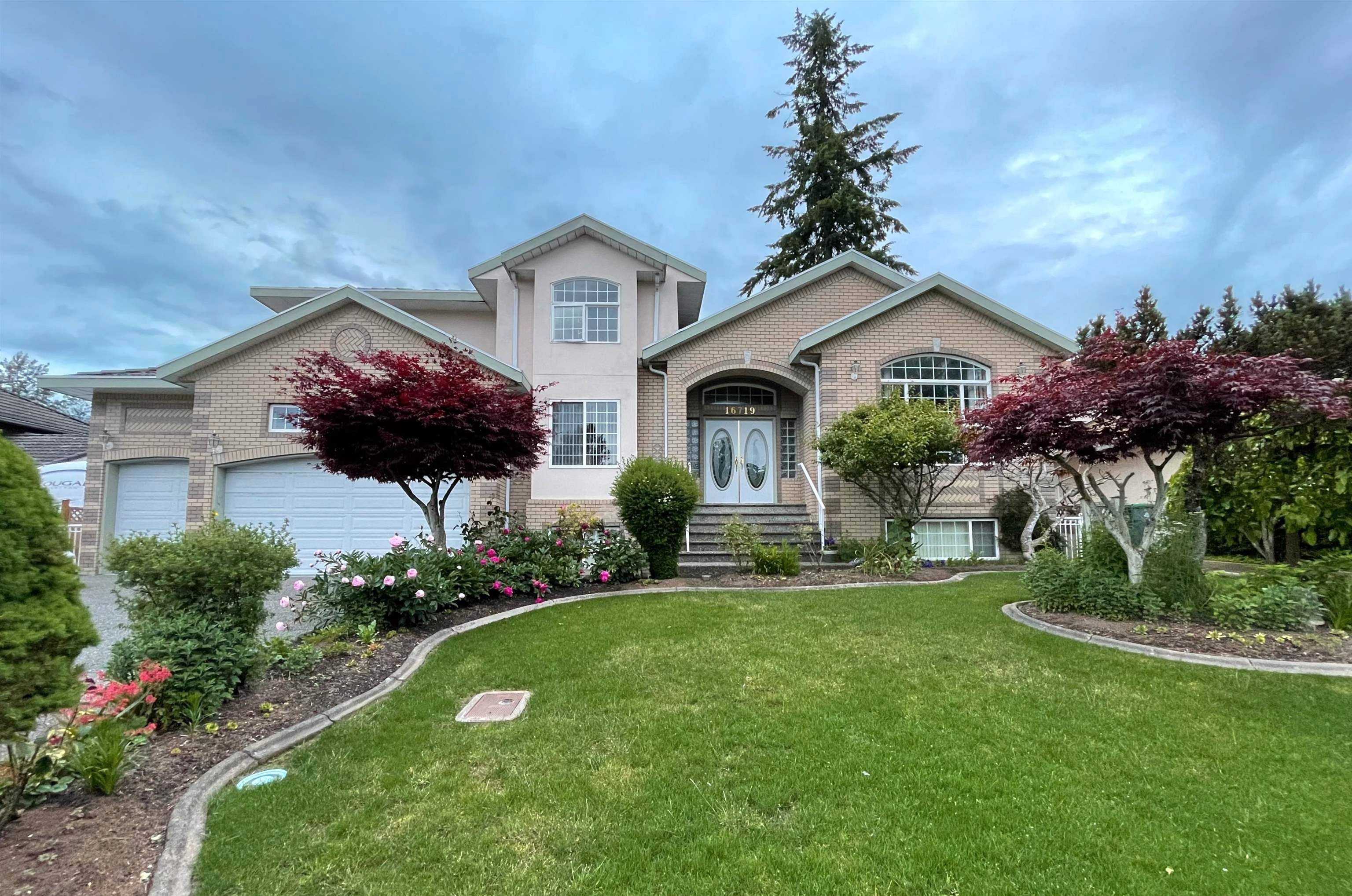 Main Photo: 16719 102 Avenue in Surrey: Fraser Heights House for sale (North Surrey)  : MLS®# R2699722
