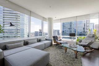 Photo 2: 3104 1077 W CORDOVA Street in Vancouver: Coal Harbour Condo for sale in "SHAW TOWER" (Vancouver West)  : MLS®# R2727367