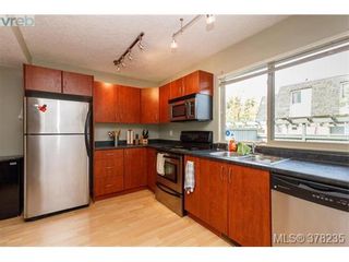 Photo 9: 55 4061 Larchwood Dr in VICTORIA: SE Lambrick Park Row/Townhouse for sale (Saanich East)  : MLS®# 759475