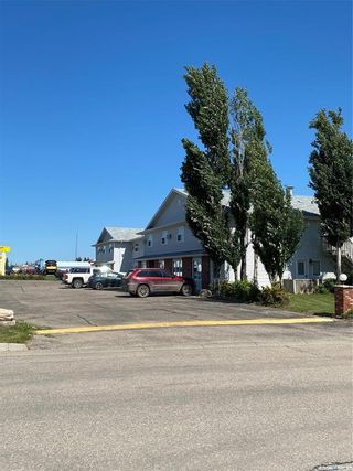 Photo 2: 620 9th Street West in Meadow Lake: Commercial for sale : MLS®# SK905519