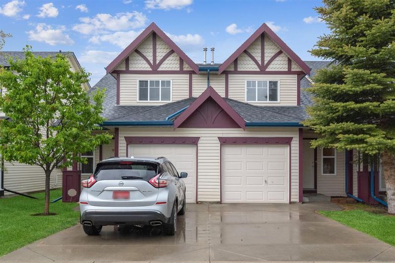 FEATURED LISTING: 59 Country Village Circle Northeast Calgary