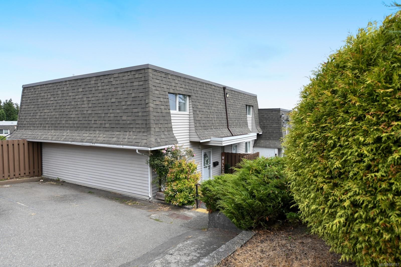 Main Photo: 6 270 Evergreen Rd in Campbell River: CR Campbell River Central Row/Townhouse for sale : MLS®# 882117