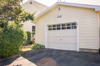 Photo 2: 1 CAPE VIEW Drive in Wolfville: 404-Kings County Residential for sale (Annapolis Valley)  : MLS®# 201921211