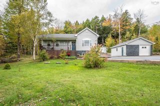 Photo 1: 110 SILVER LEAF Drive in Beaver Bank: 26-Beaverbank, Upper Sackville Residential for sale (Halifax-Dartmouth)  : MLS®# 202224070