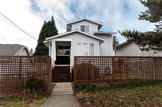 Photo 2: 214 LeBleu Street in Coquitlam: Home for sale : MLS®# V875007