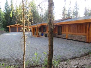 Main Photo: 3074 PIGEON Road: 150 Mile House House for sale (Williams Lake (Zone 27))  : MLS®# R2488781