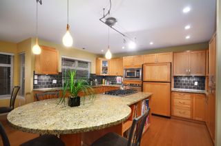 Photo 8: 2716 W 37TH Avenue in Vancouver: Kerrisdale House for sale (Vancouver West)  : MLS®# V1031547