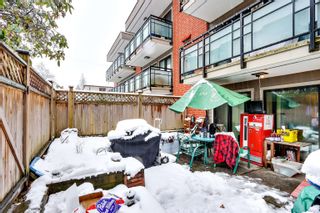 Photo 7: 106 360 E 2ND Street in North Vancouver: Lower Lonsdale Condo for sale in "EMERALD MANOR" : MLS®# R2757439