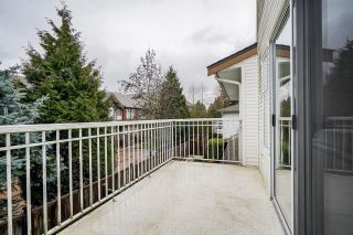 Photo 18: 18 10045 154 Street in Surrey: Guildford Townhouse for sale in "HEATHERTON" (North Surrey)  : MLS®# R2689040