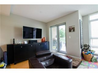 Photo 6: 305 1155 THE HIGH Street in Coquitlam: Home for sale : MLS®# V1123644