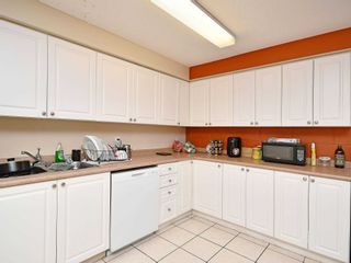 Photo 13: 204 261 Lester Street in Waterloo: Condo for sale : MLS®# X5771353