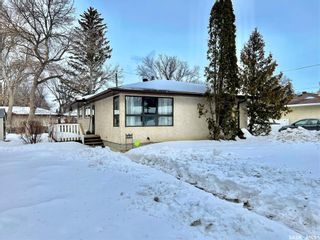 Photo 2: 237 Durham Drive in Regina: Whitmore Park Residential for sale : MLS®# SK920798