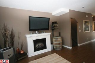Photo 4: # 40 8385 DELSOM WY in Delta: Condo for sale : MLS®# F1021453