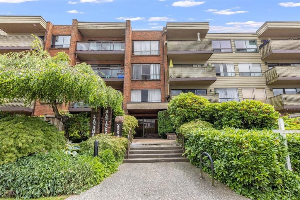 Main Photo: 207 2366 Wall Street in Vancouver: Hastings Condo for sale (Vancouver East)  : MLS®# R2705446